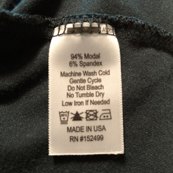 Amour Vert 3Q Sleeve Tee size Large Made in USA - Picture 8 of 8